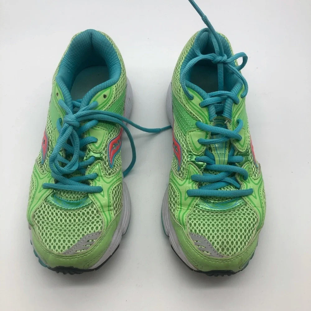 Saucony running shoe